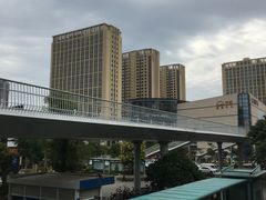 -五缘湾悦都汇购物中心