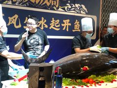 -千灯盛汇·头牌粤菜(致越优城店)