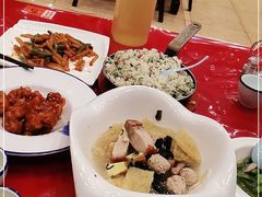 -侬佳蒸菜馆(听潮店)