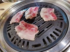 -不倒翁炭火烧肉(永安里店)