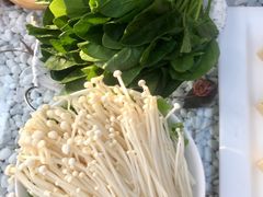 -慢丽江·云南野生菌土鸡锅(西山店)
