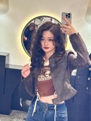 -SWANK SALON