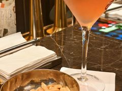 -龙虾酒吧扒房(宁波香格里拉店)