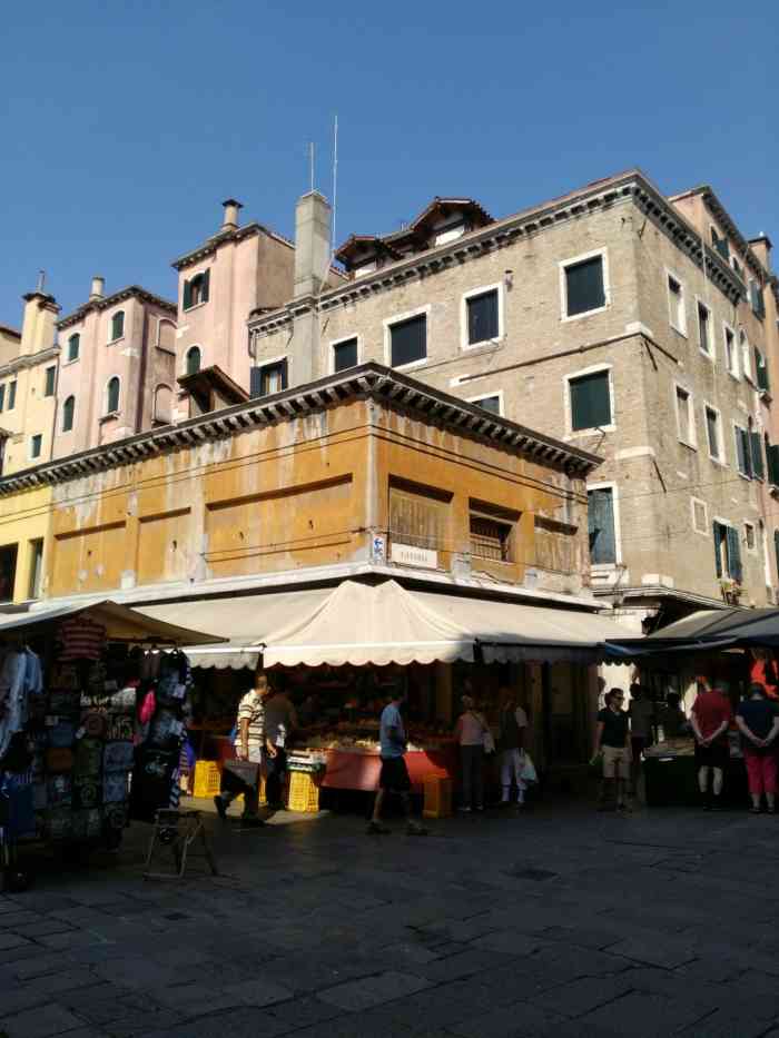 里亚托市场-"逛早市这个环节特别别出心裁,为了大饱眼福.