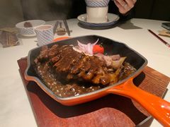 黑椒汁生烧安格斯牛肋骨-炳胜私厨(万象前海店)