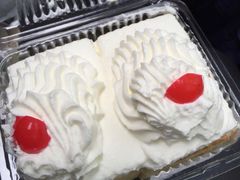 -红宝石·鲜奶小方·海派西点房(南丹店)