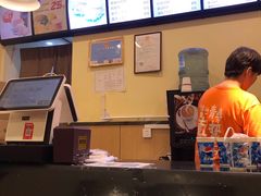 -哆哆客汉堡(康宁街店)