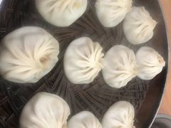 -清真老铁家灌汤包