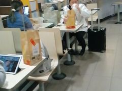 -麦当劳(西客站店)