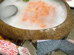 -景明轩•养生酸汤鱼火锅 云贵鲜菌 现舂野果酸汤(王寨小区店)