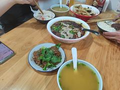 -朱大嘴肥肠血旺(福字街店)