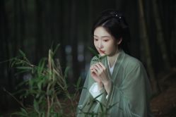 -苏州窝边小草摄影·汉服妆造跟拍(拙政园店)