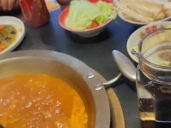 -沸炉重庆老火锅(军事博物馆店)