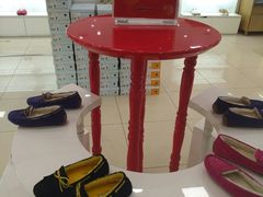 -银泰百货(舟山临城店)