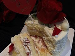 -花花卷卷·鲜食蛋糕(静安久光百货店)