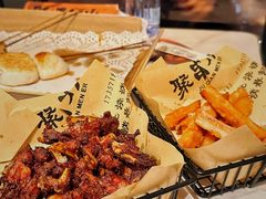 -聚串门儿·东北烧烤(信义坊店)