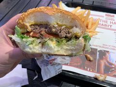 -The Habit Burger Grill 哈比特汉堡(爱琴海店)
