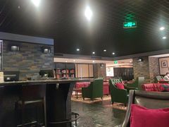 -上海锦江汤臣洲际大酒店柒酒廊