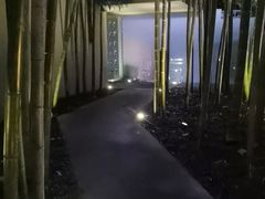 -穹六人间 people 6(岳阳路店)