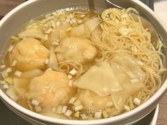-港丽餐厅(来福士店)