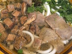 -花溪牛肉粉(八鸽岩店)