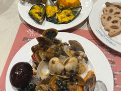 -四海一家自助餐(益田假日广场店)