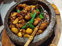 石锅杭椒牛蛙-桂满陇-西湖船宴(西单大悦城店)