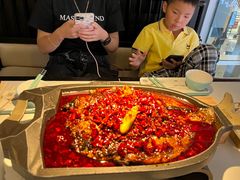 -江边城外烤全鱼(世茂广场店)