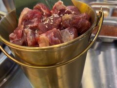 -哈哈碳都·牛肋条无限自助烤肉(宝龙店)