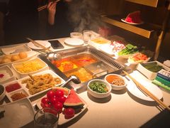 -海底捞火锅鲜切牛肉主题店(长寿路店)