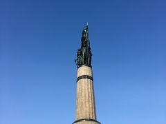 -人民防洪胜利纪念塔