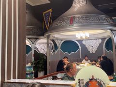 -哈啾嗨·新概念蒙餐(红星新城店)