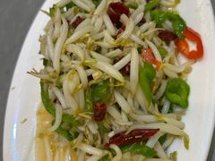 醋呛胖豆芽-新天厨酒家(二分店)