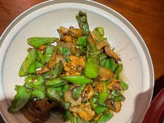 关中肉炒肉-长安炊烟庭院陕菜(七路明光路店)