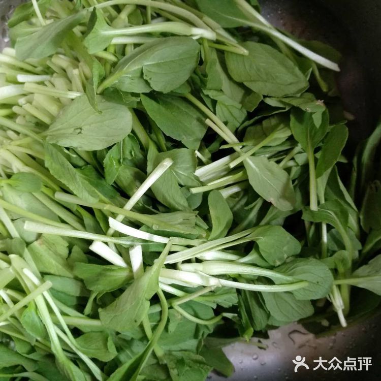 鸡毛菜炒百叶丝
