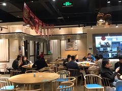 大堂-有红鸡毛店·川菜(建设路店)