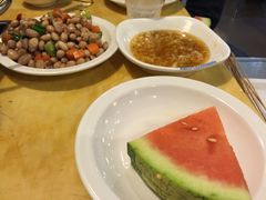 -佰人王串串香火锅(洋珠巷店)