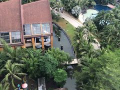 -三亚湾海居铂尔曼度假酒店