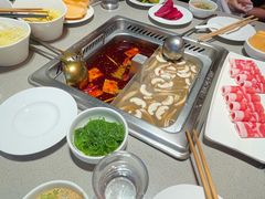 -海底捞火锅(宝龙广场夜宵主题店)