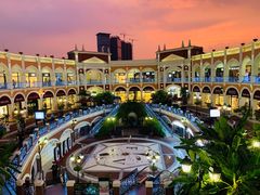 -佛罗伦萨小镇广佛名品奥特莱斯(疏港路店)