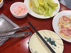 -菌之家·专业纯野生菌火锅·特色炒菌