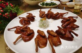 Crispy Pigeon