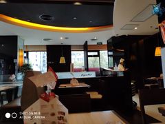 -必胜客(机场路店)