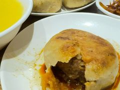 -清真吴记门钉肉饼·喜多利