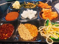 -烤路里·韩国品质自助烤肉(石路天虹4号店)