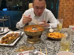 -光海鲜鱼翅餐厅(叻差拉披色路店)