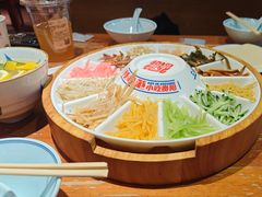 -怪噜范·老贵阳街头名小吃(鸿通城店)