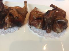 -景月阁空中食府(希尔顿酒店)