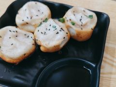 -香山胡记吴江路生煎(灵山路店)