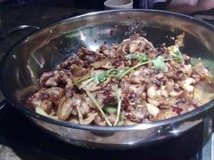 干锅牛蛙-蛙蛙叫干锅年代(簋街总店)